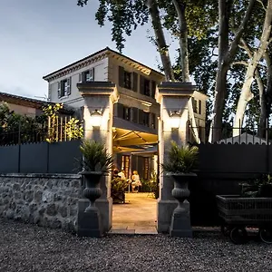 Hotel La Bastide De, Boulbon